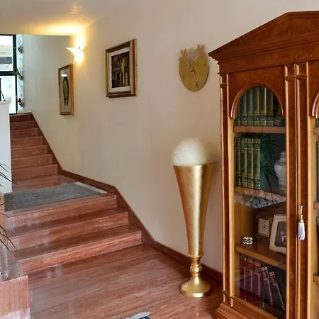 Bed & Breakfast Dimora Silvestri *